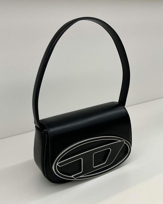 1Dr-Iconic Shoulder Bag